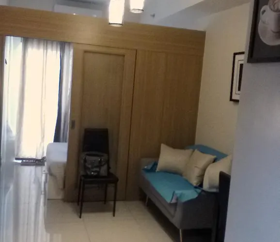 Apartment At Shell Residences Manila