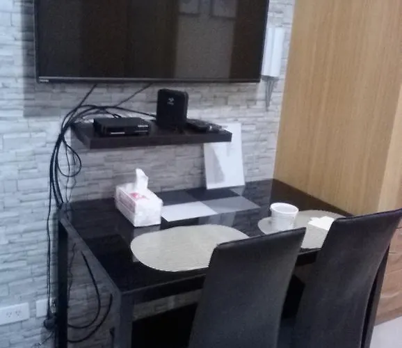 Apartment At Shell Residences Manila
