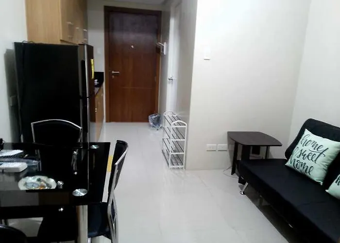 Apartment At Shell Residences Manila