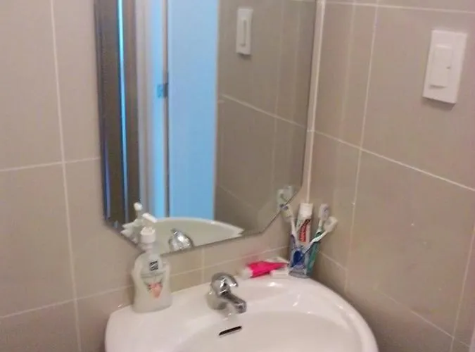 Apartment At Shell Residences Manila